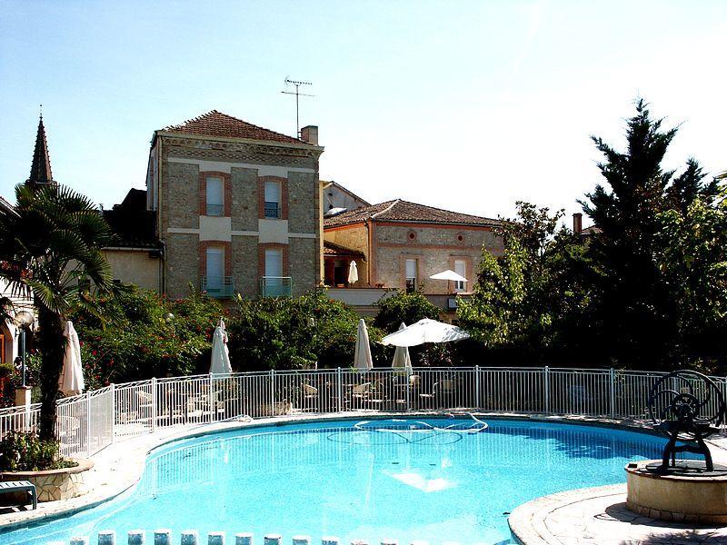 Résidence Larroque Hotel Caussade